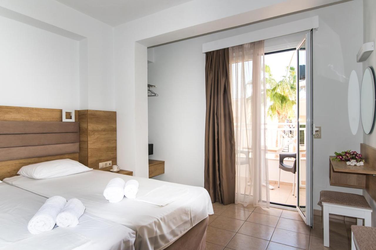 Vagelis Apartments Malia ภายนอก รูปภาพ