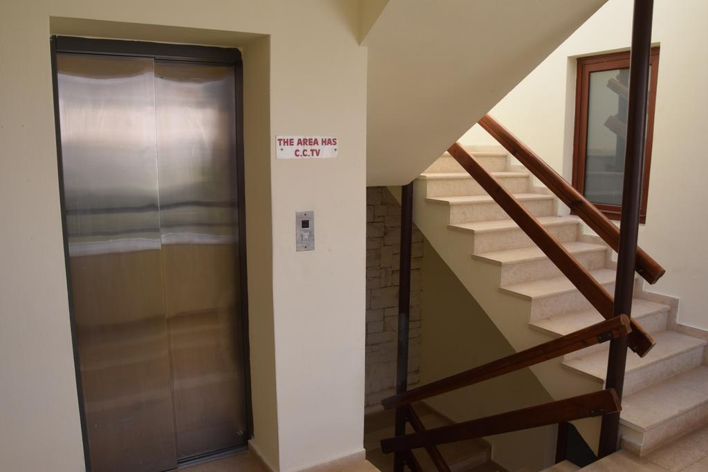 Vagelis Apartments Malia ภายนอก รูปภาพ