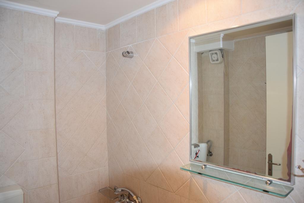 Vagelis Apartments Malia ภายนอก รูปภาพ